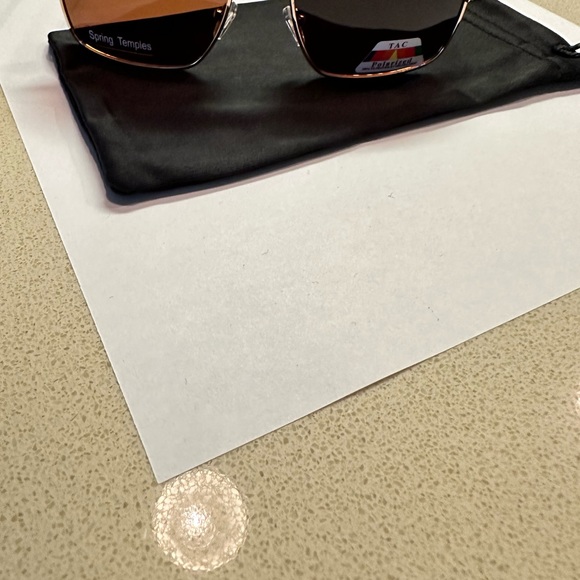 Burn Notice Shades Oliver peoples Victory 55 Michael Weston 523 Cognac Gold New - Picture 14 of 17